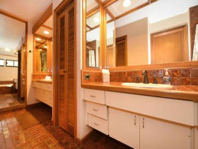 Three bedroom 3 Bath Maui Villa! Great Rates